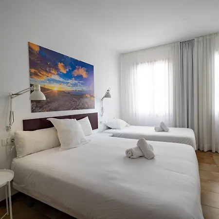 Villa Casanova 9 Bedroom In Ciudad Jardin *