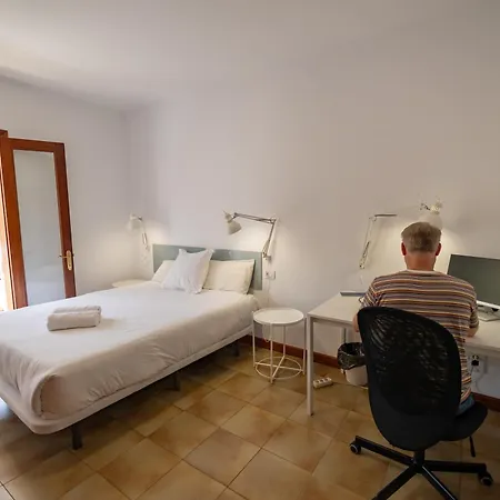 Casanova 9 Bedroom In Ciudad Jardin Villa