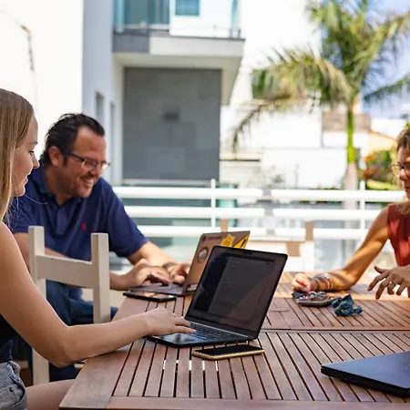 Villa Casanova 9 Bedroom In Ciudad Jardin *