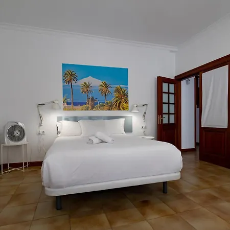 Villa Casanova 9 Bedroom In Ciudad Jardin Las Palmas de Gran Canaria